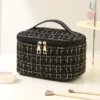 Tas Kosmetik (Makeup Bag)
